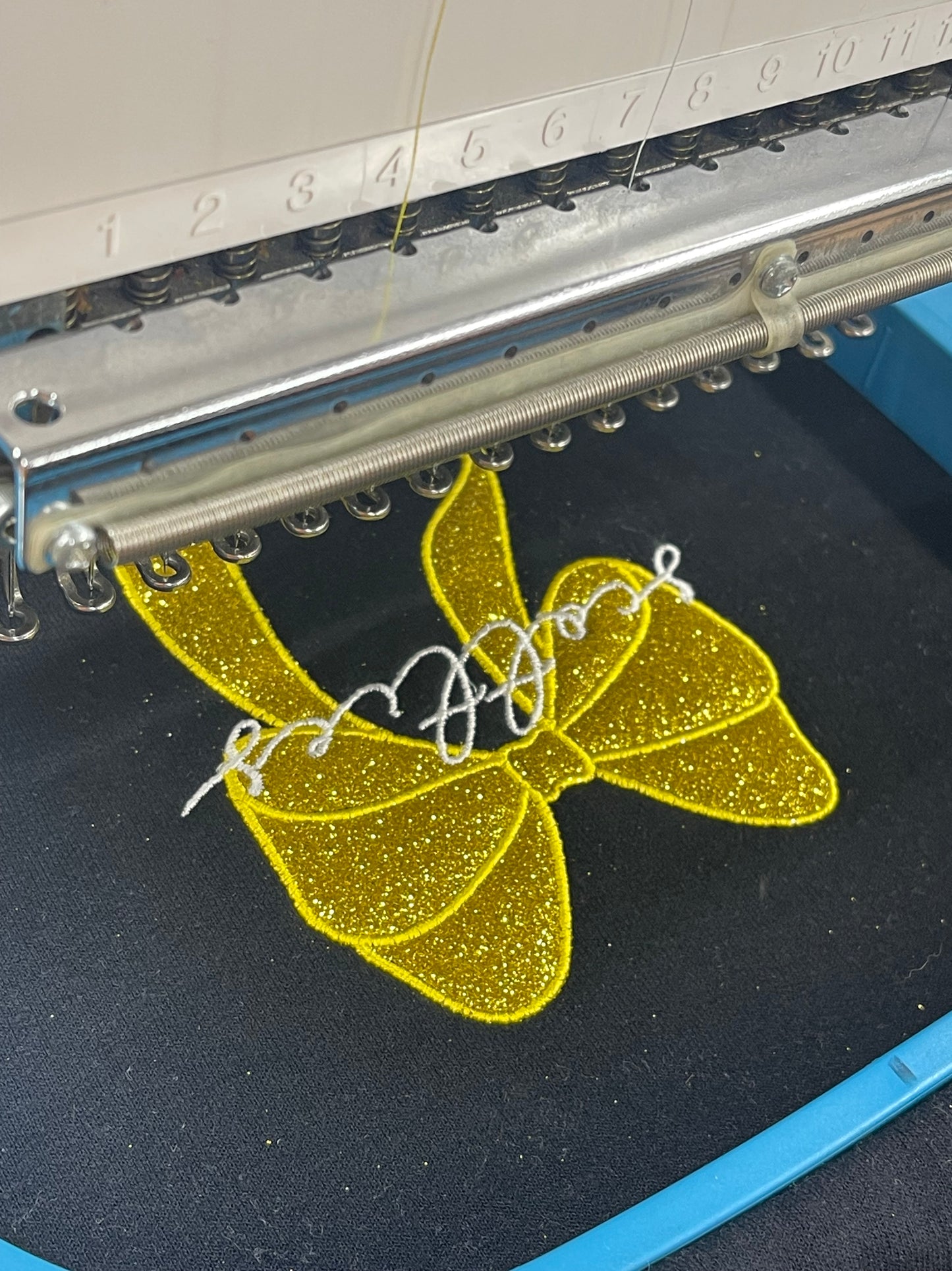 18000 CUSTOM Glitter Bow Embroidered Sweatshirts