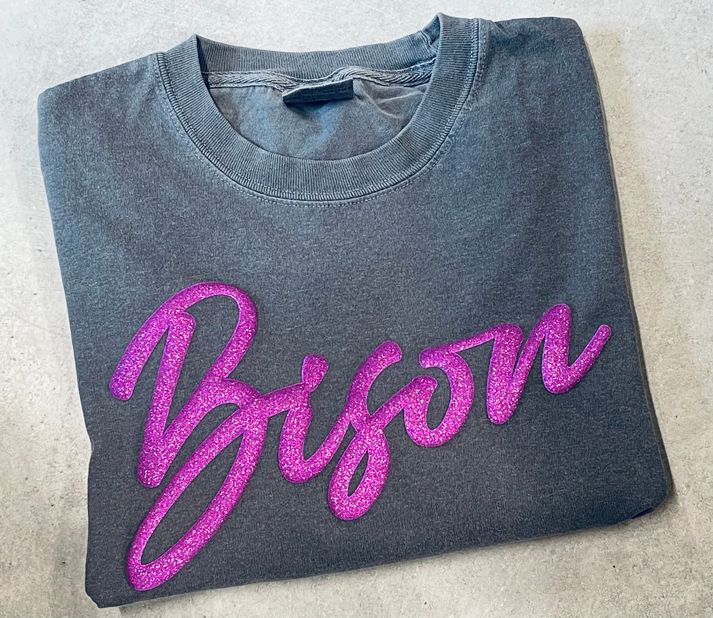 BISON SCRIPT GLITTER PUFF *COMFORT COLOR* TANKS, TEES AND LONG SLEEVE TEES