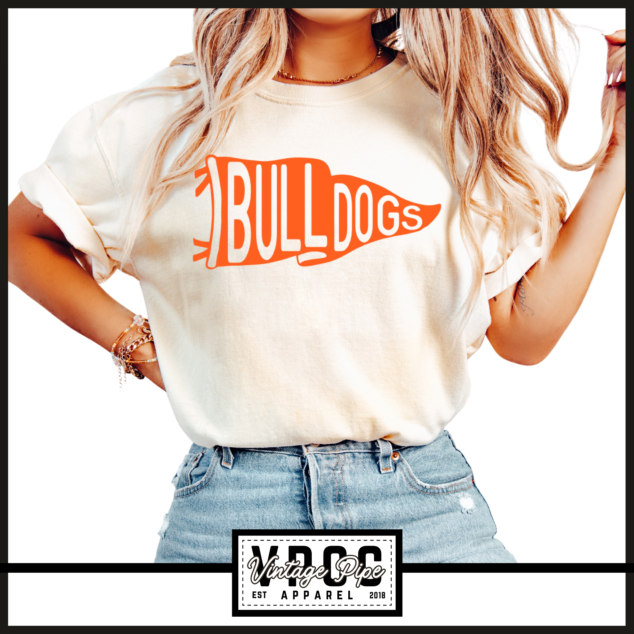 BULLDOGS PENNANT