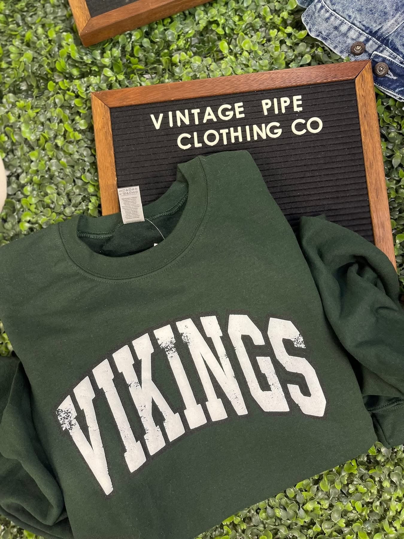 Vikings Varsity Sweatshirt- RTS (2X-2)
